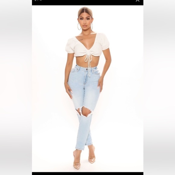FASHION Nova White No Ifs Or Puffs Cropped Top. Size M. P - Picture 3 of 4